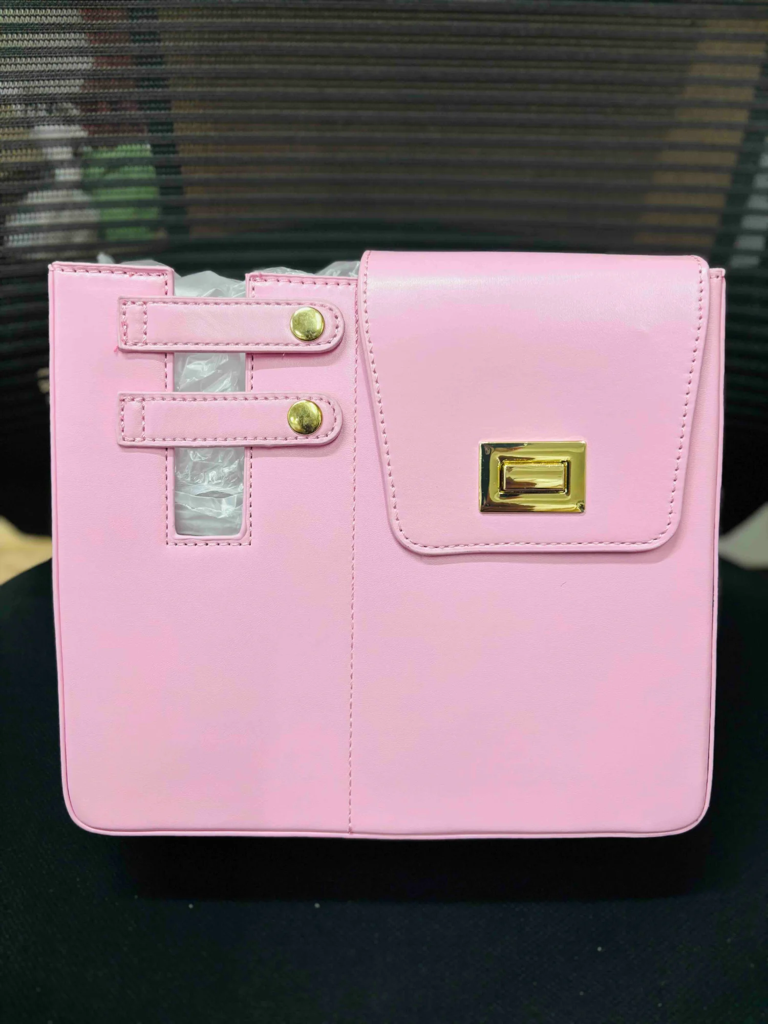Elegant Tumbler Shoulder Bag