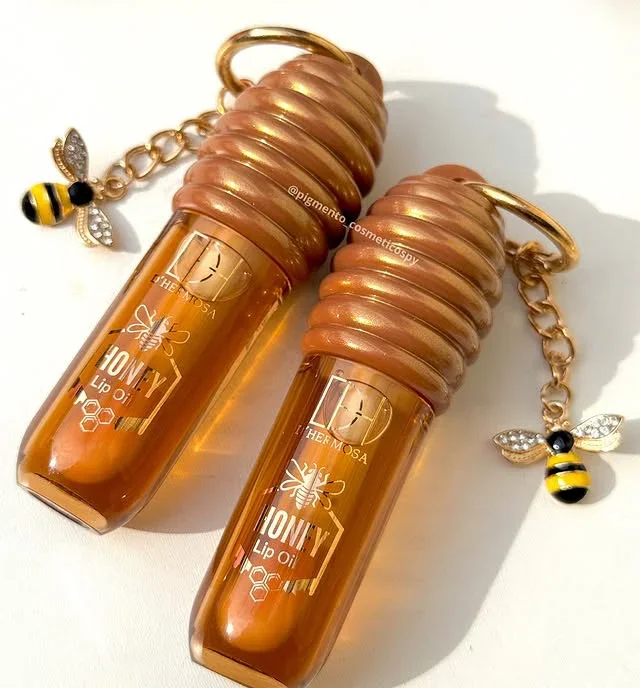 Honey Lip Oil with Bee Charm Keychain